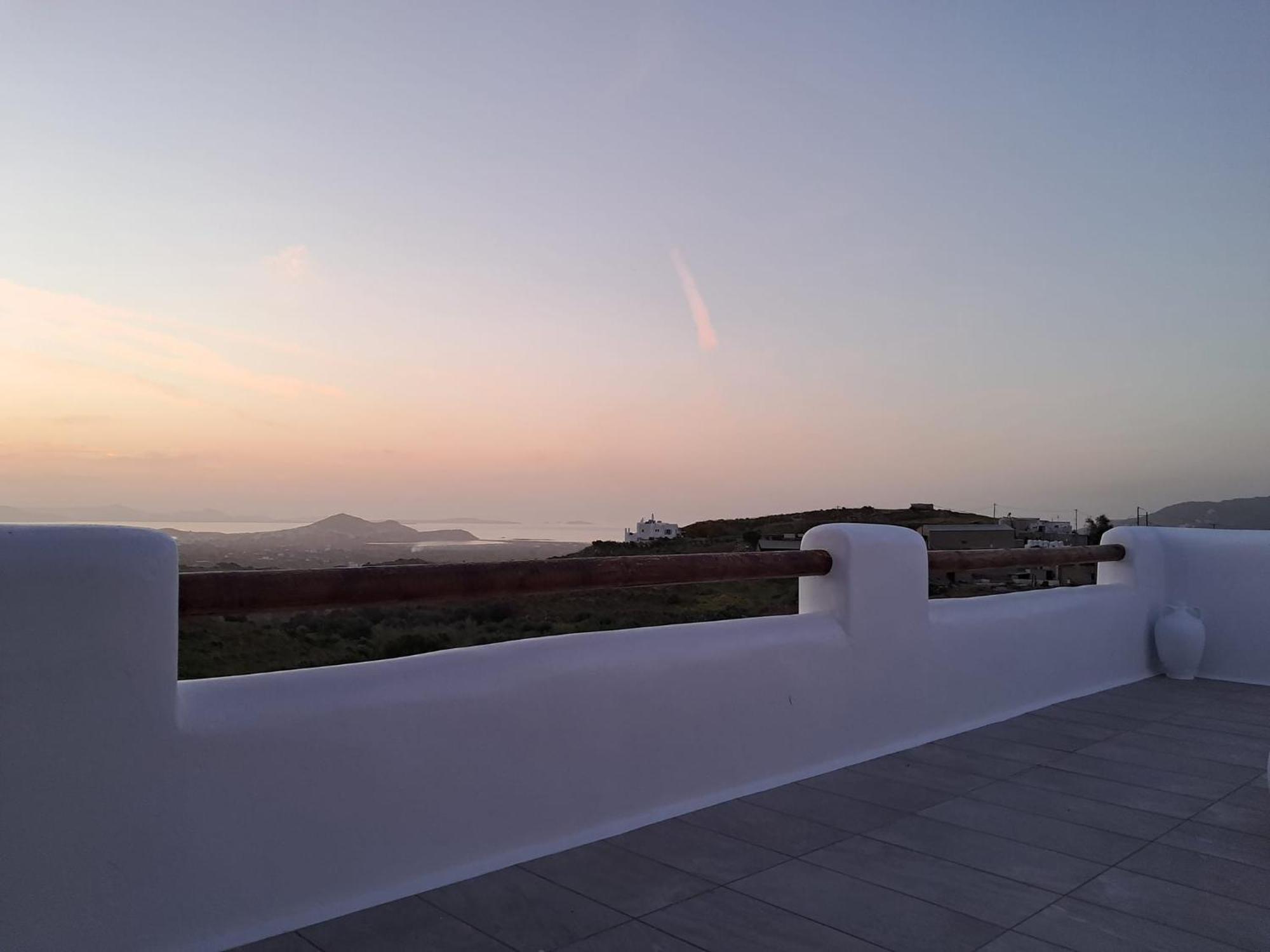 Ariadne'S Crown Luxury Suites With Private Pool Vívlos Exteriör bild